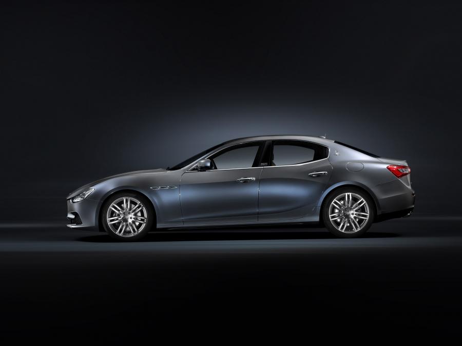  Maserati Ghilbi Ermenegildo Zegna Edition Concept 2014 года  (фото 2 из 12)